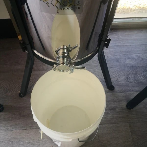 OZ ARMOUR 4 Frames Manual Honey Extractor