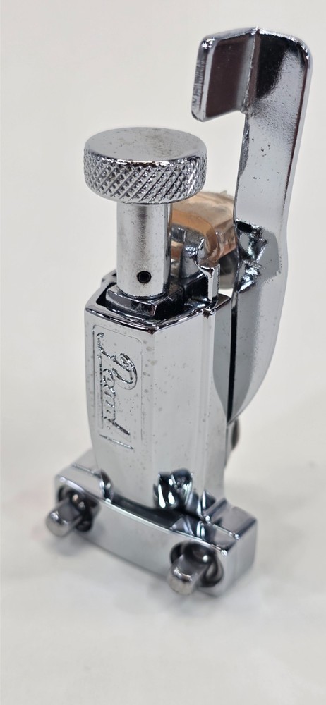 Pearl Strainer / Throw Off with Mounting Screws -Chrome