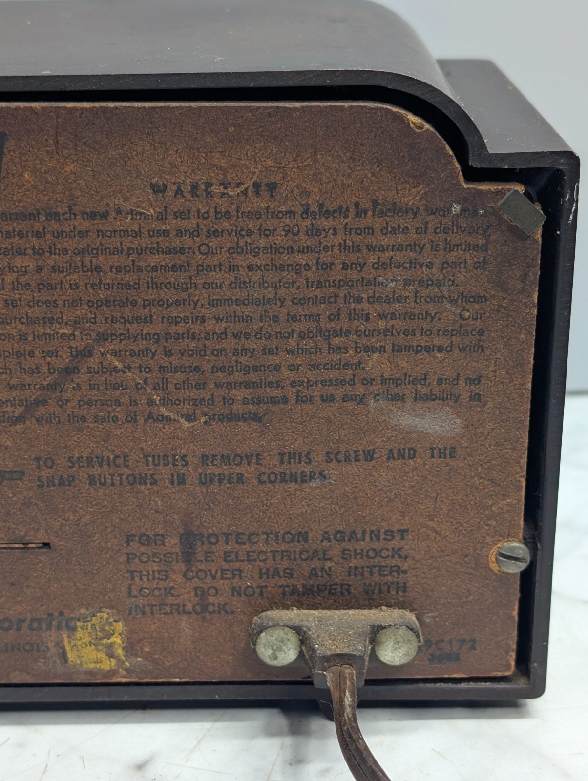 Vintage 1950's Admital MCM AM Radio Table Top 5G32N Model #