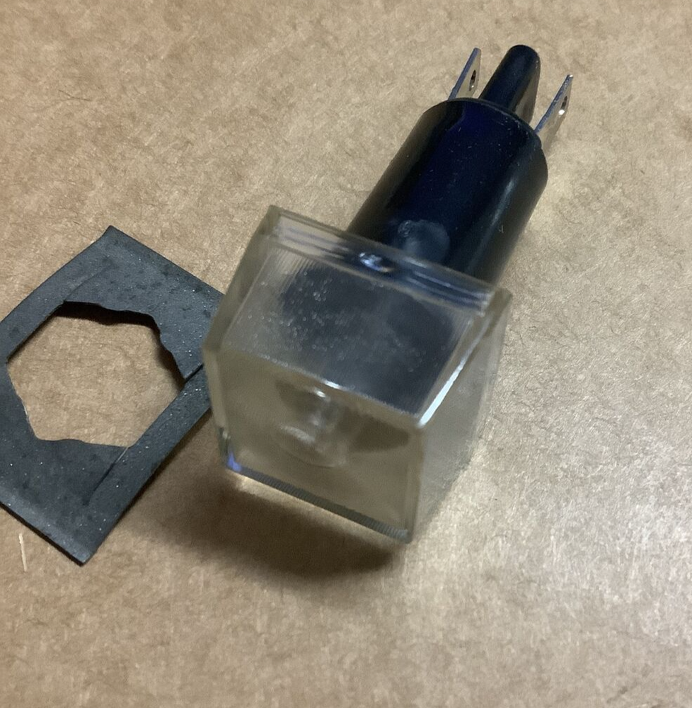 SQUARE CLEAR INDICATOR LAMP 12VOLT