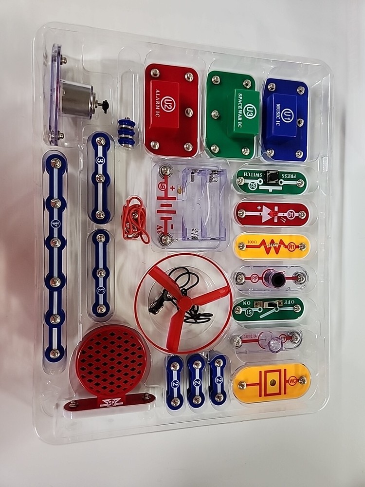 ELENCO Snap Circuits Jr. 100 Experiments Electronics Discovery Kit