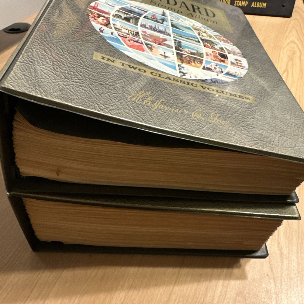 🌟 Standard World Harris Masterwork Stamp Albums Collection w/Stamps Please Read