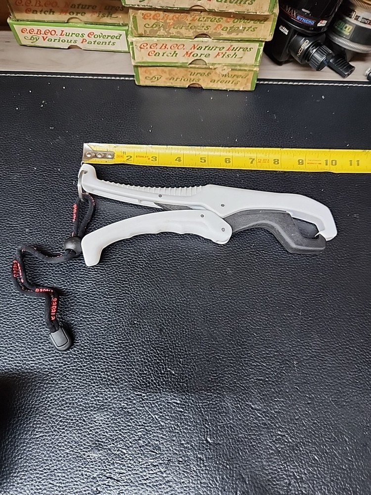 Rapala Fish Grippers 9"