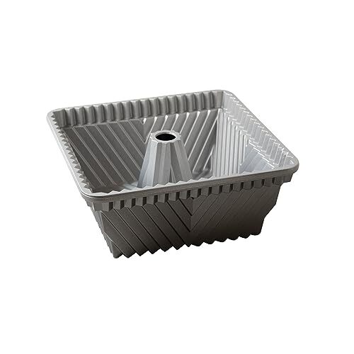 Nordic Ware 80577 Bundt Squared Pan, 10-Cup Capacity, Graphite