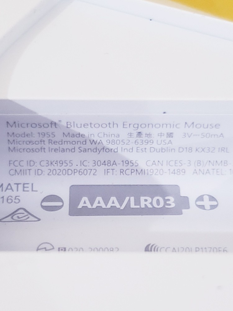 Microsoft 1955 Ergonomic Wireless Mouse - Works