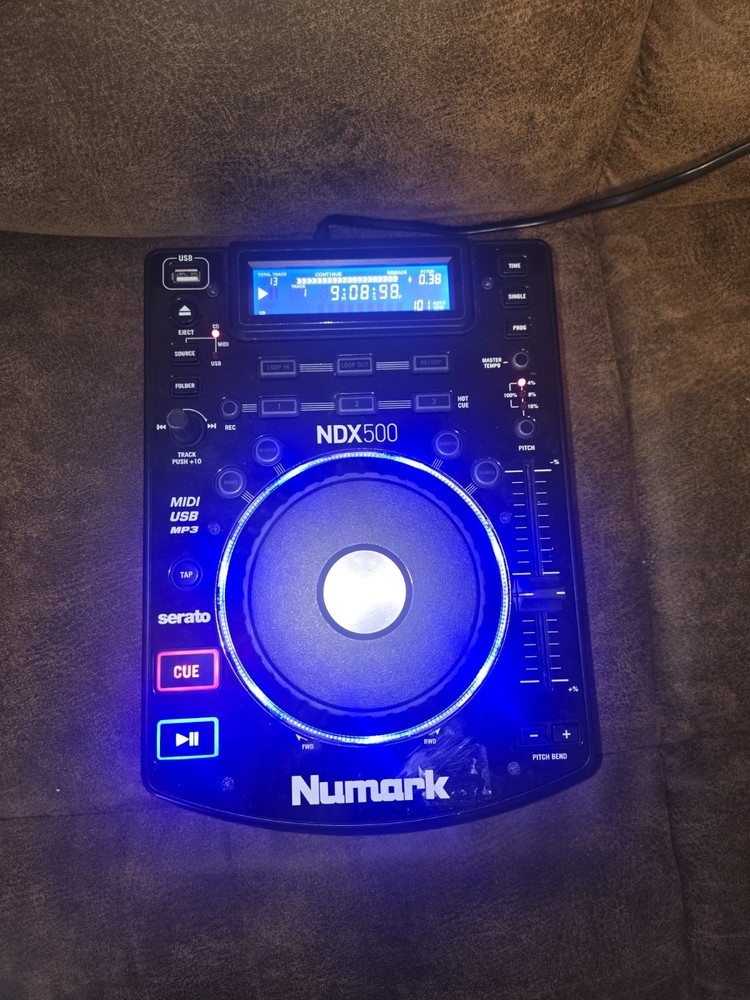 Numark NDX500 | Stand Alone USB / CD Player
