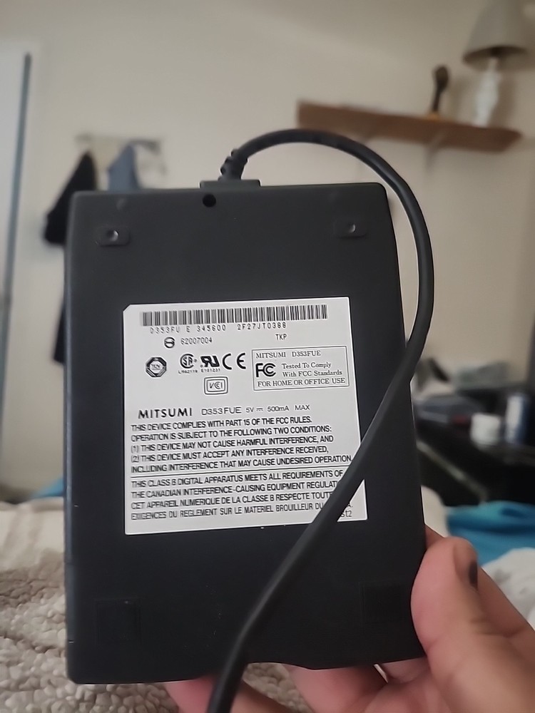 MITSUMI D353FUE External USB Floppy Drive