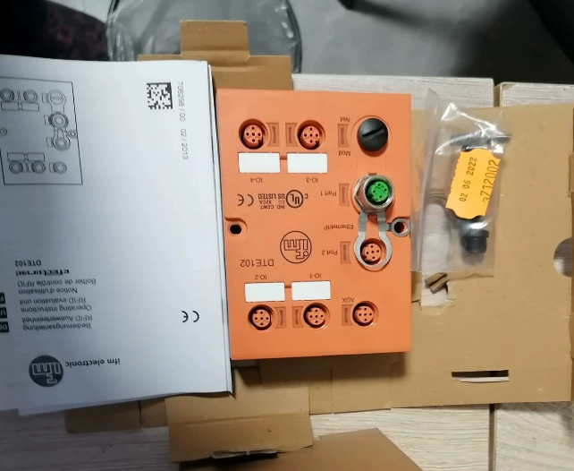 New In Box IFM DTE102 Controller