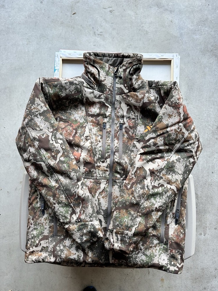 First Lite Solitude Jacket Size Medium Barely Used