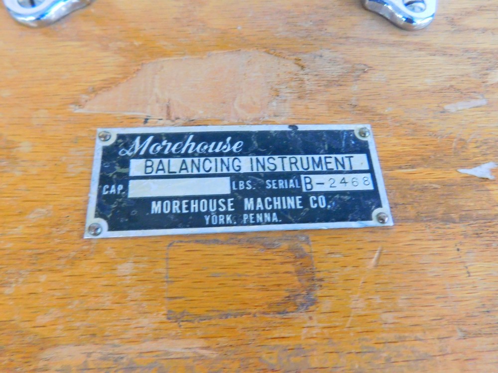 MOREHOUSE CALIBRATING & WEIGHING SYSTEM (VAY10)