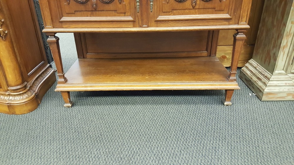 Marble Top Server