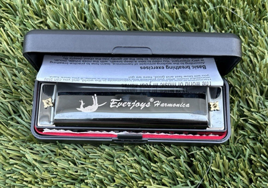 NEW Everjoys 10 Hole Harmonica w/Case & Instructions