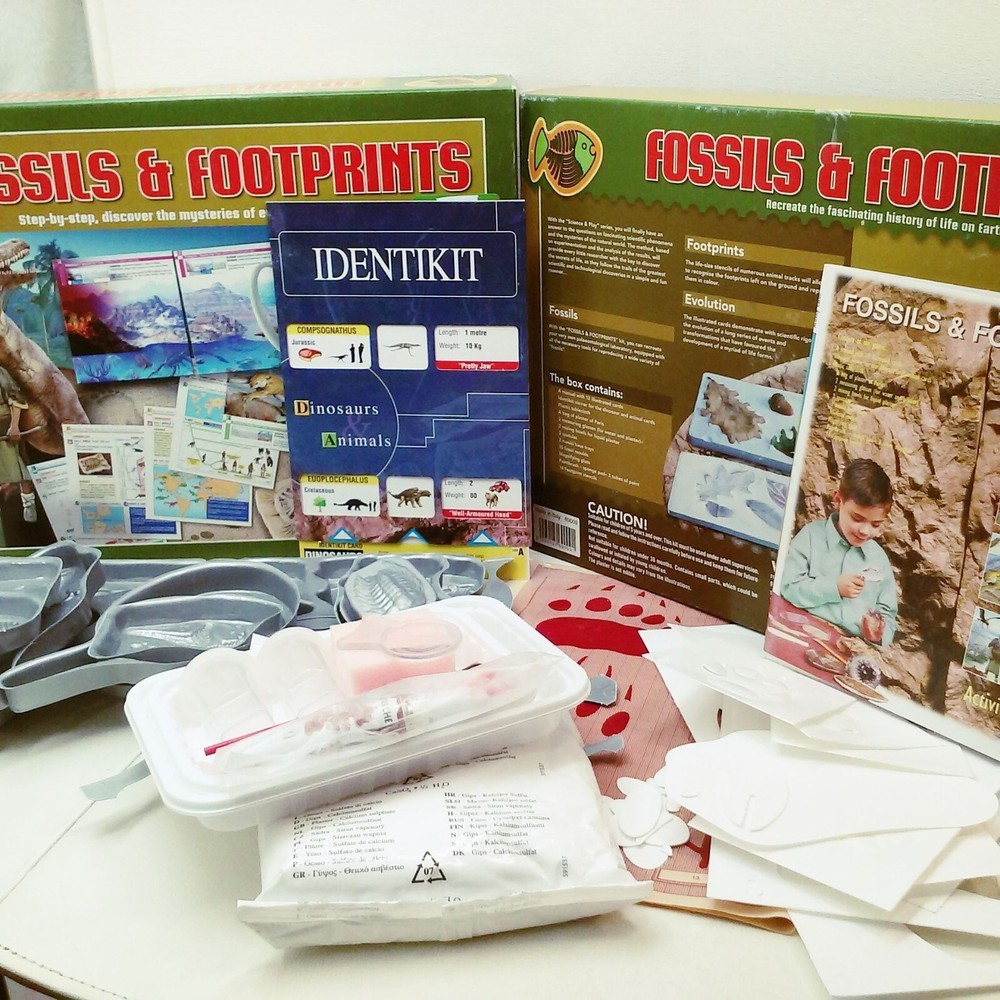 Fossils & Footprints Interactive Evolution Kit #62019 Clementoni Open Box Unused