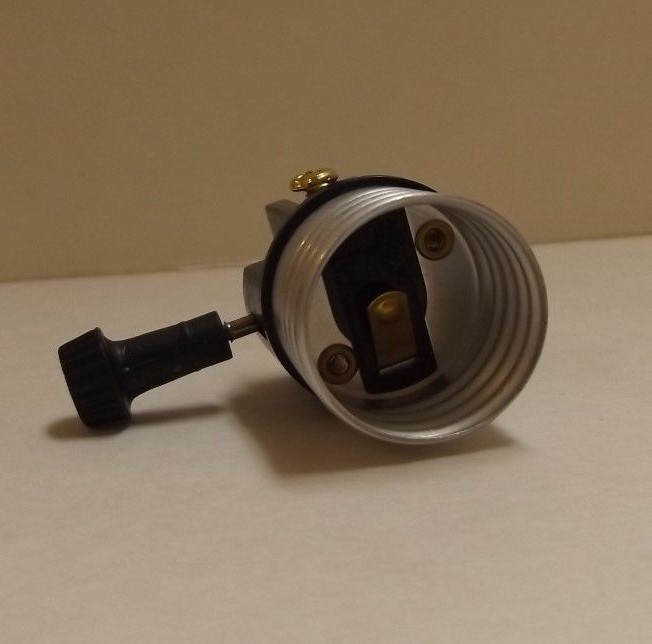 ON/OFF MEDIUM BASE E26 TURN KNOB SOCKET INTERIOR LAMP SOCKET LAMP PART 30680J