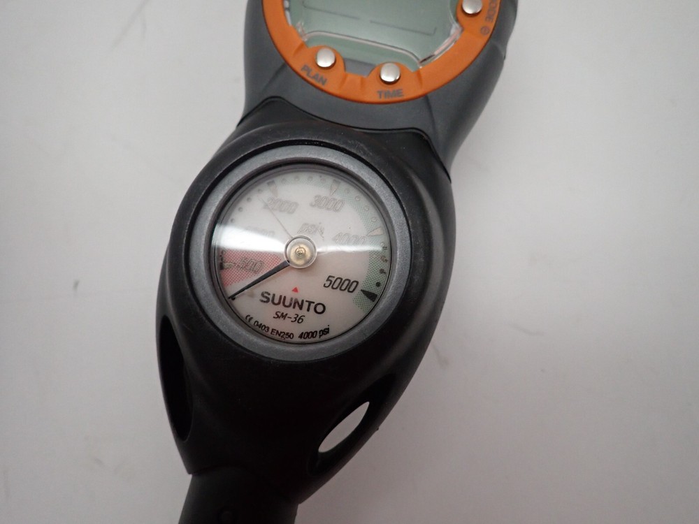 Suunto Zoop Dive Computer & Compass Set