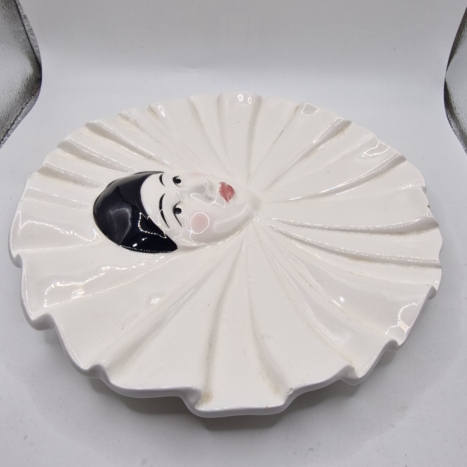 Vintage Tastesetter Sigma Pierrot Clown Face Plates Pair 80s Japan Mime Art Deco