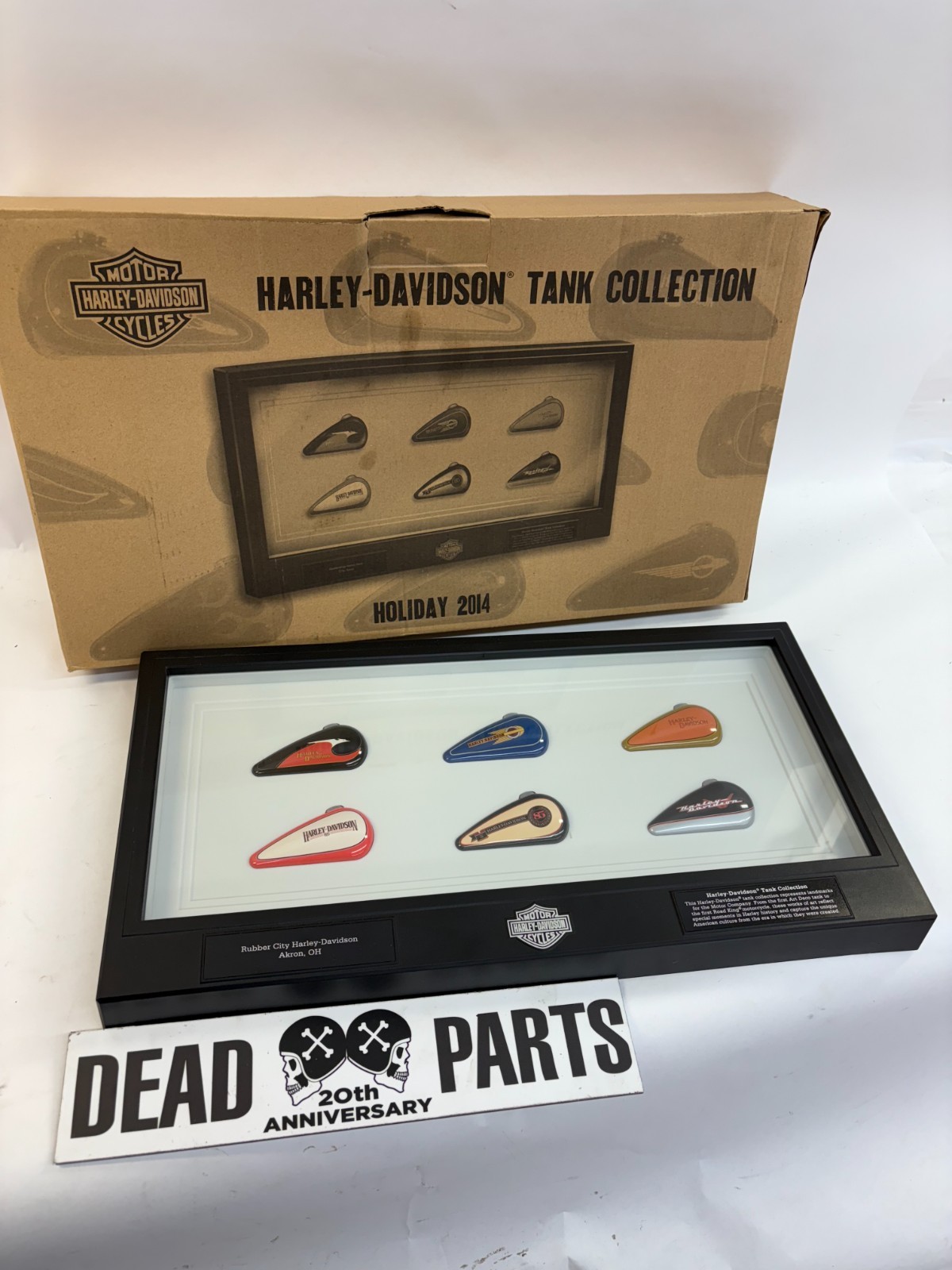 Harley 2014 gas tank collector collection art display holiday