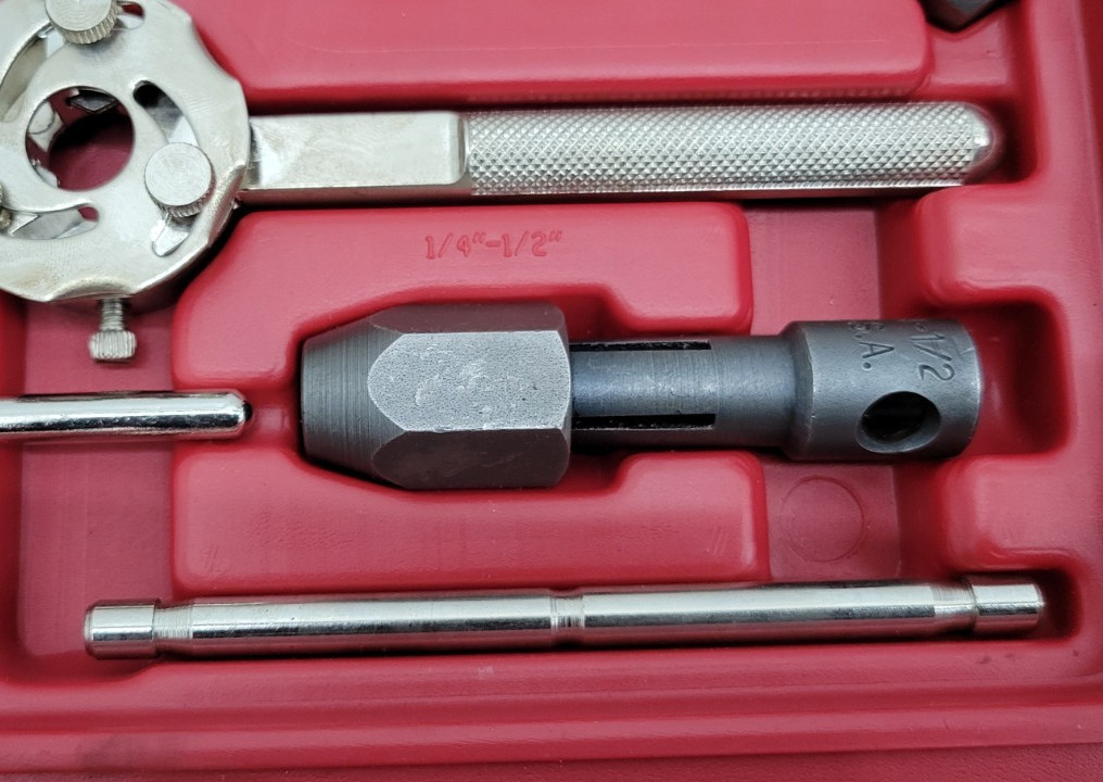 MAC Tools Tap and Hex Die Set 41 PC SAE TD41SAES - Pre-owned