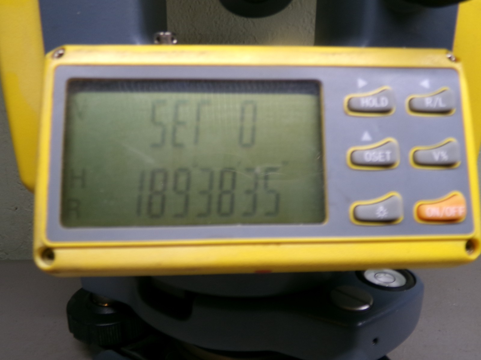 SPECTRA PRECISION DET-2 THEODOLITE WITH CASE