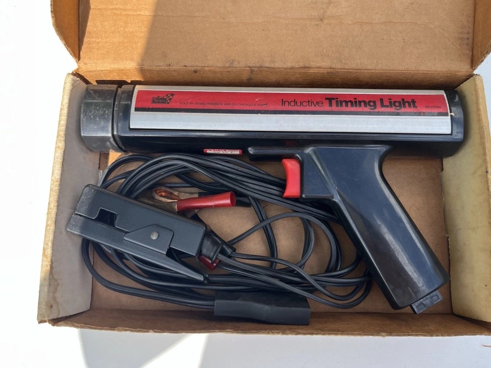 VINTAGE SEARS INDUCTIVE TIMING LIGHT MODEL 28-21174 –