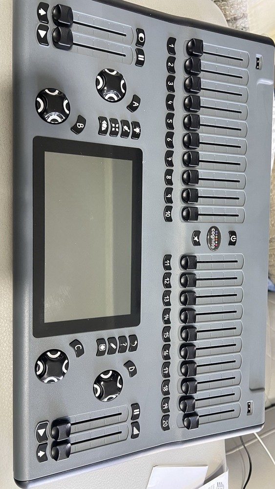 Cognito 2 PRO512 Lighting Console By Pathway Connectivity with 512 Outputs