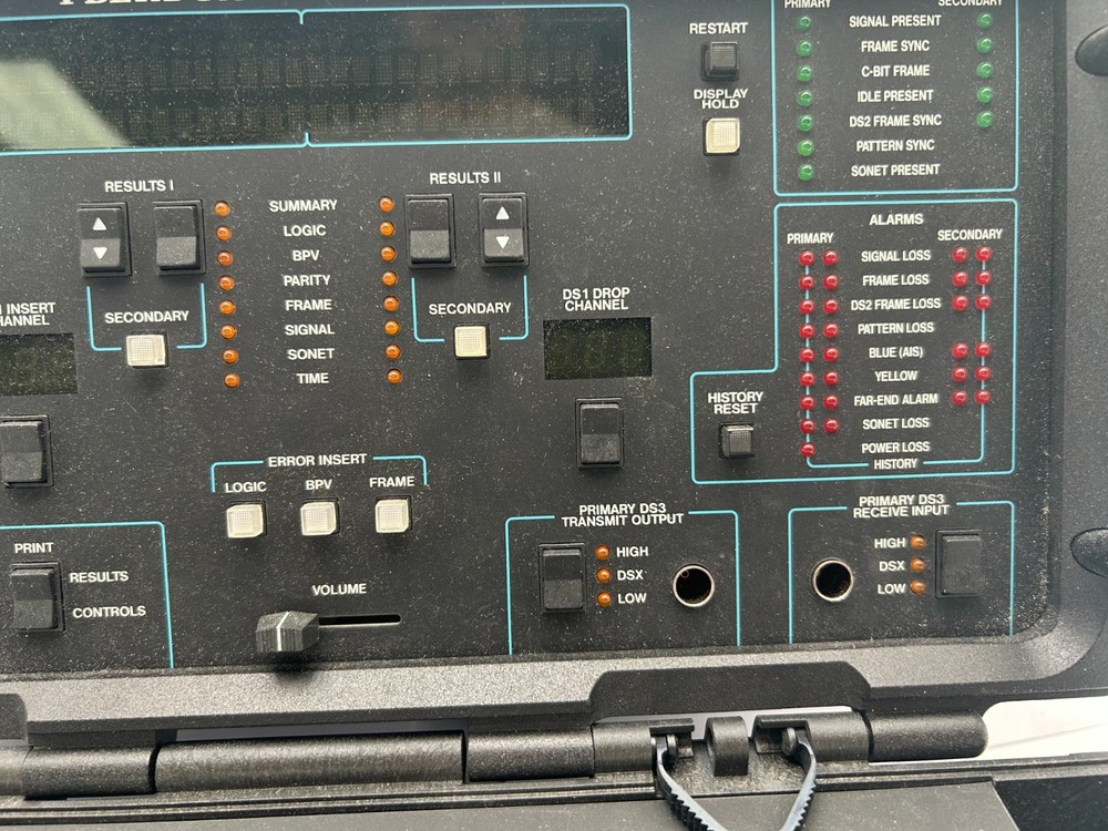 TTC T-BERD 310 COMMUNICATION ANALYSER w/ 6 MODULES