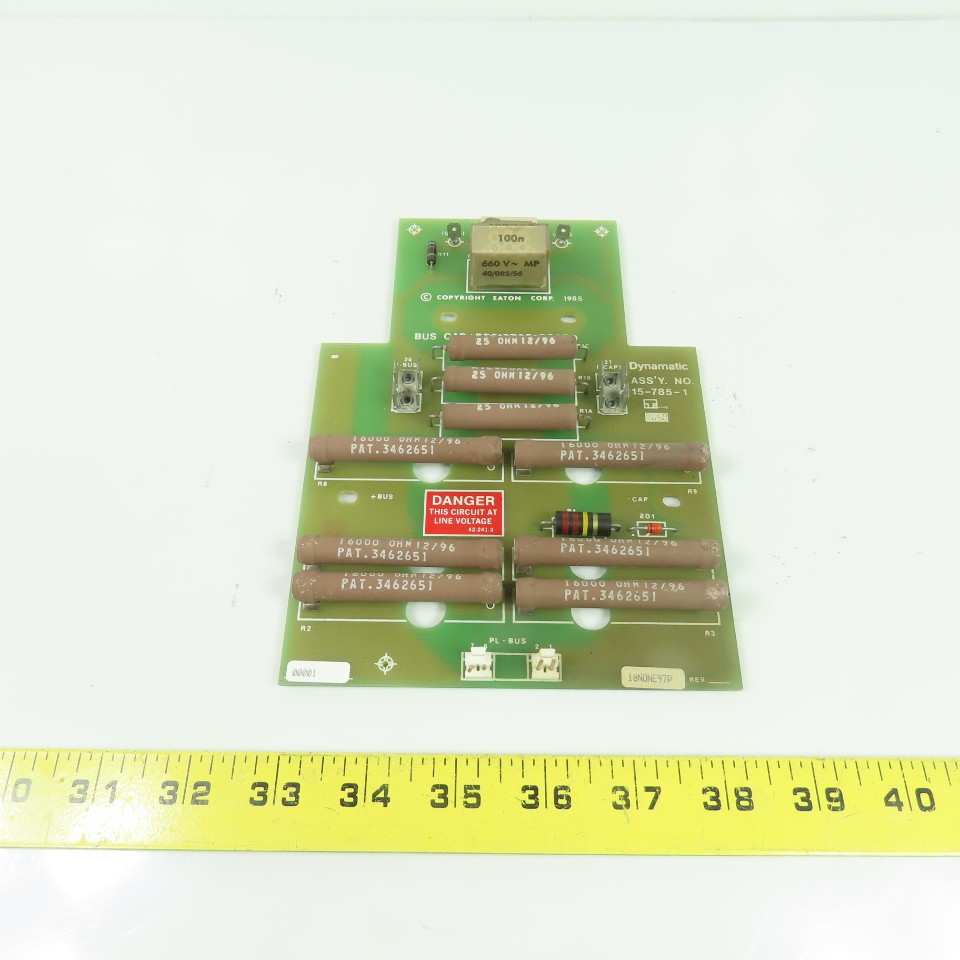 Dynamatic 15-785-1 Bus Cap / Resistor Board