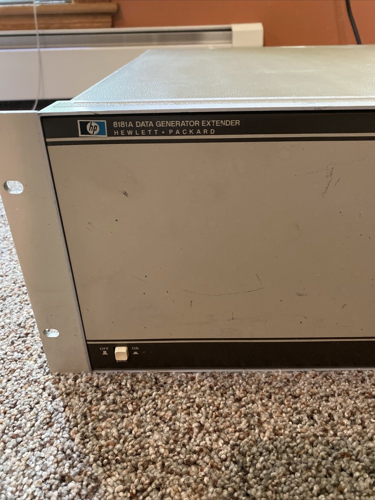 HP 8181A Data Generator Extender with Option 4x001