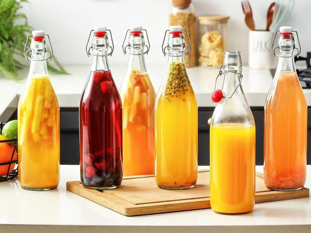 2 Pack 32oz Airtight Glass Bottles with Swing Top Stoppers