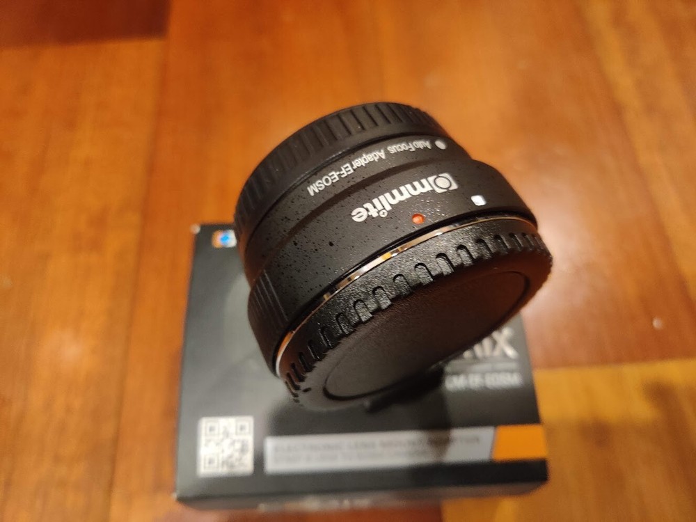 Commlite COMIX Electronic Lens Mount Adapter CM-EF-EOSM