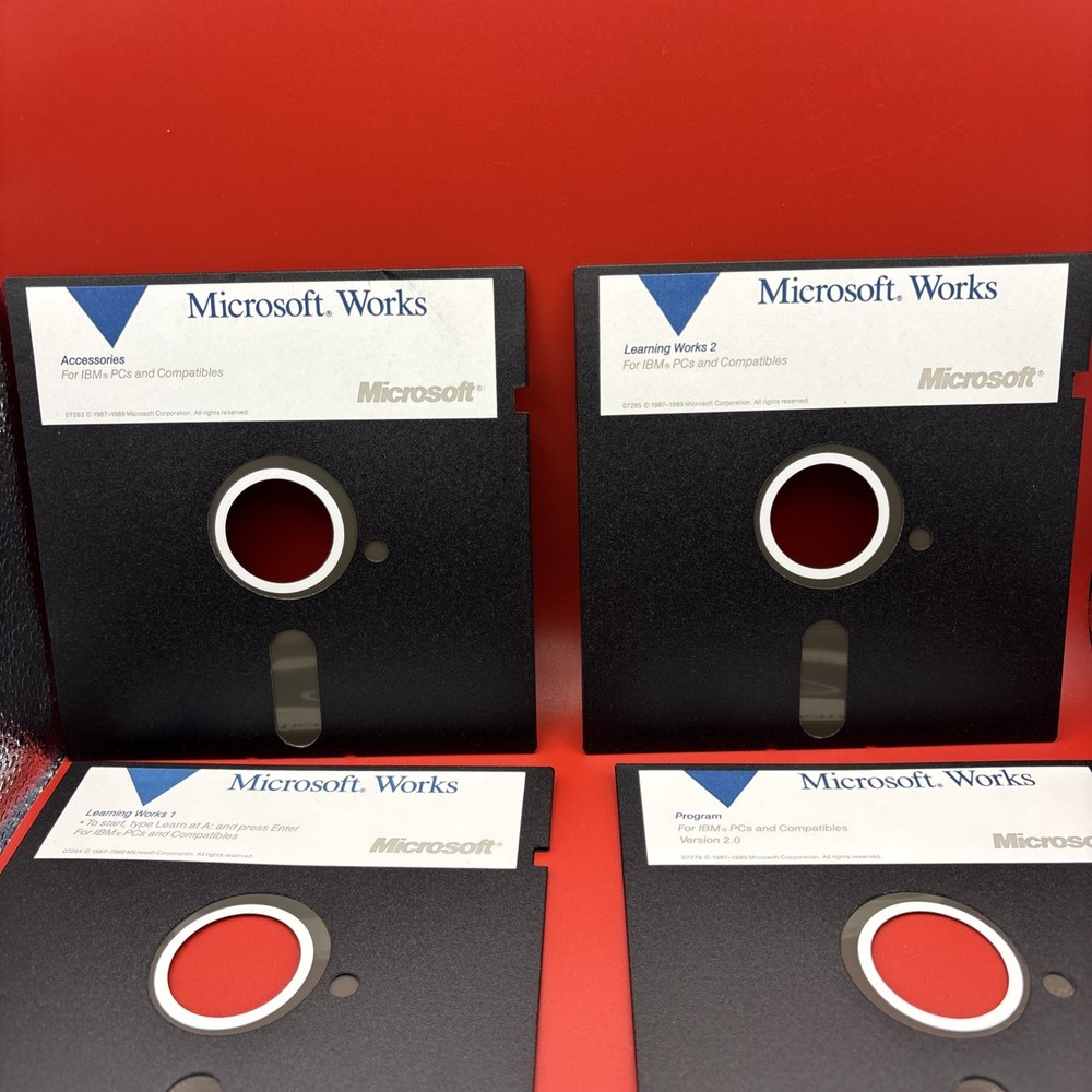 Vtg Microsoft Works 5.25” Floppy Disk Lot IBM PC DOS Software Untested