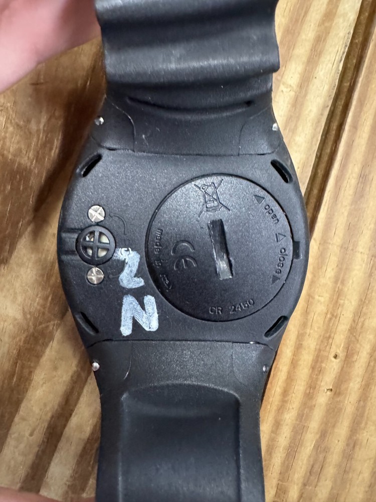 Mares Puck Pro Wrist Dive Computer - Gray (414127-GR)