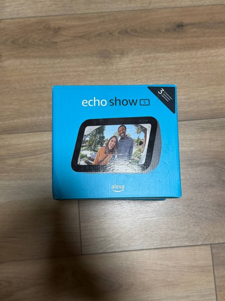 Amazon Echo Show 5 (3rd Gen.) Smart Display Speaker - Charcoal