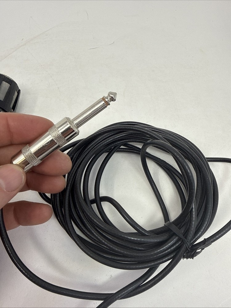 Shure 516EQ Dynamic Cardiod Microphone