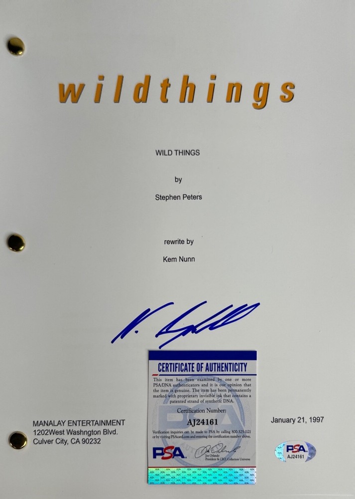 Neve Campbell Signed Wild Things Full Script PSA AJ24161
