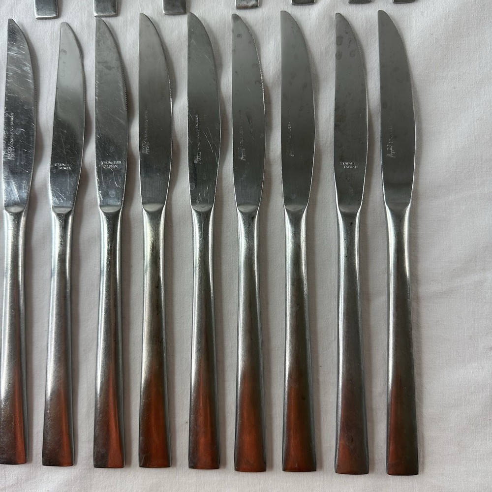 Ekco Eterna Stainless 25 pieces Flatware MCM Vintage Taiwan Sleek Solid Atomic