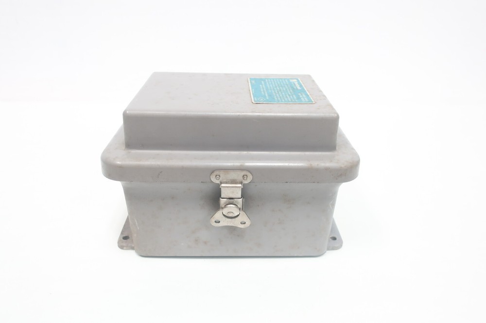 Drexelbrook 408-6230-001 Cote Shield Enclosed Universal Transmitter