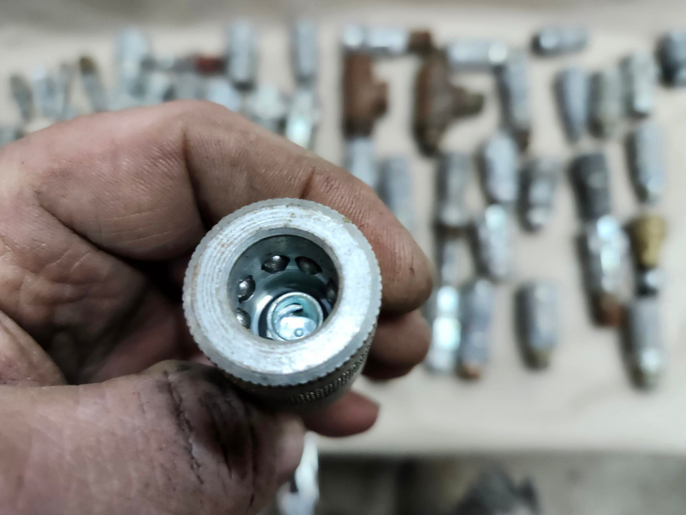 AIR TOOL FITTING ASSORTMENT