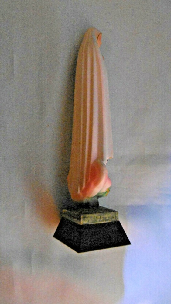 Figure Fatima Plaster Or Resin