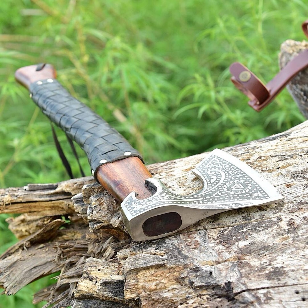 Tomahawk , Hatchet , Axe , Viking Throwing Axe Etching Head Leather Wrap Handle