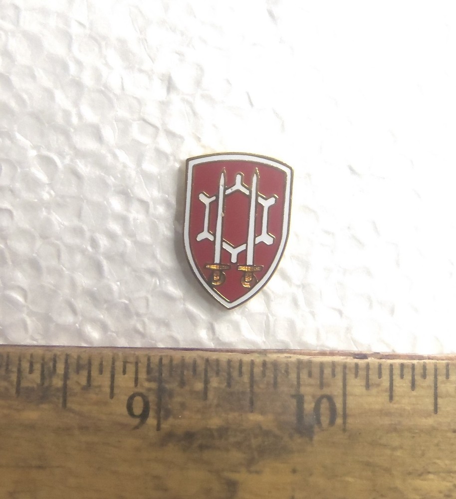 US Army - Engineers Command Vietnam Pin