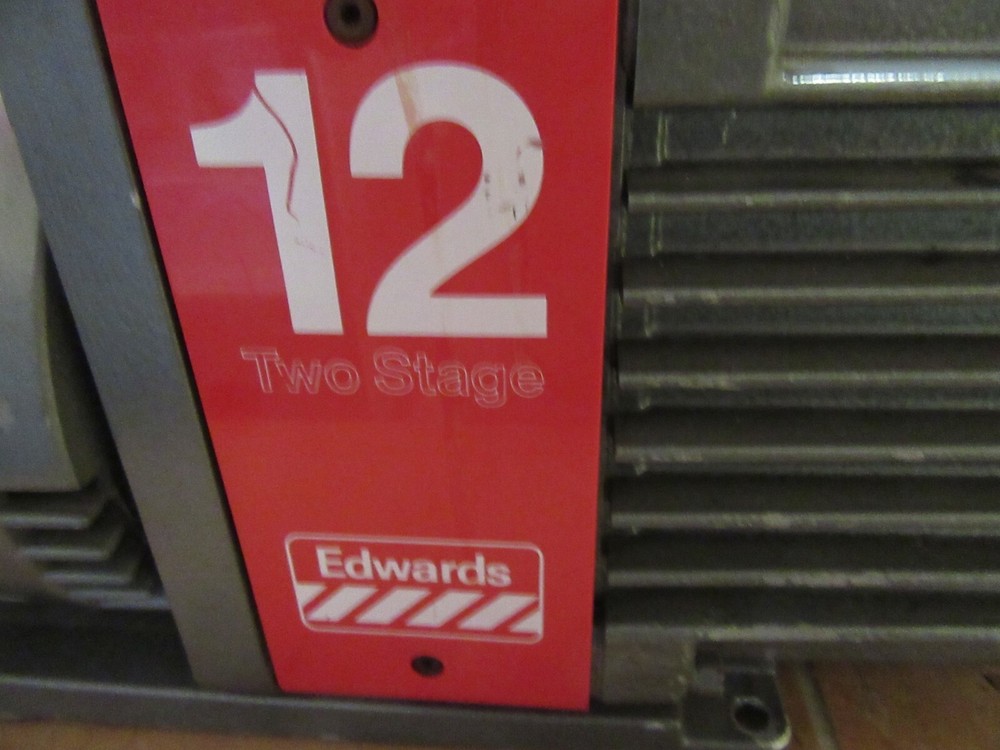 EDWARDS 12 2STAGE VACUUM PUMP