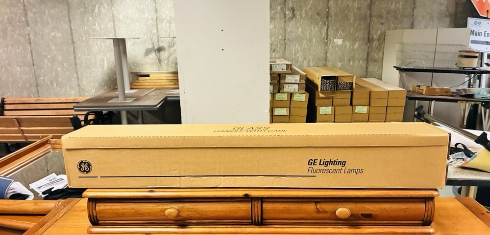 GE Flourescent Tube 28 Watts 36 Pcs