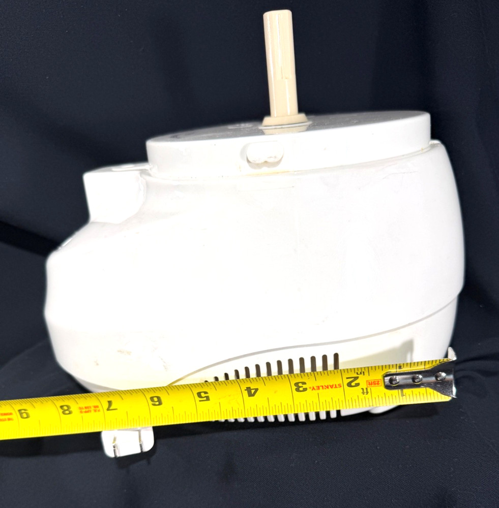 Cuisinart Custom Prep 11 Food Processor Motor Base White DLC-2011 - Working!