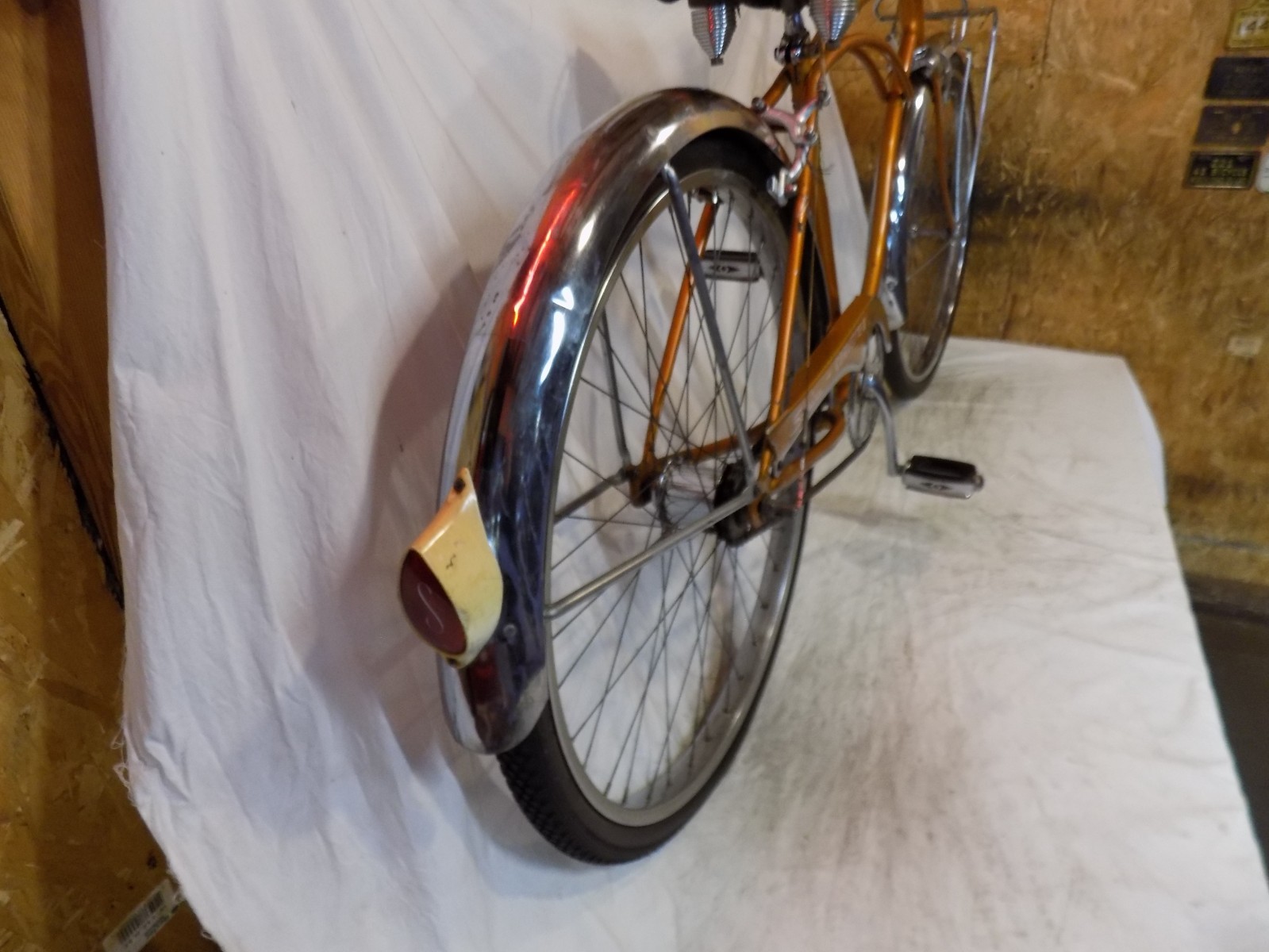 1965 SCHWINN CORVETTE II MENS 3-SPEED COPPERTONE CRUISER BIKE JAGUAR PANTHER S7!