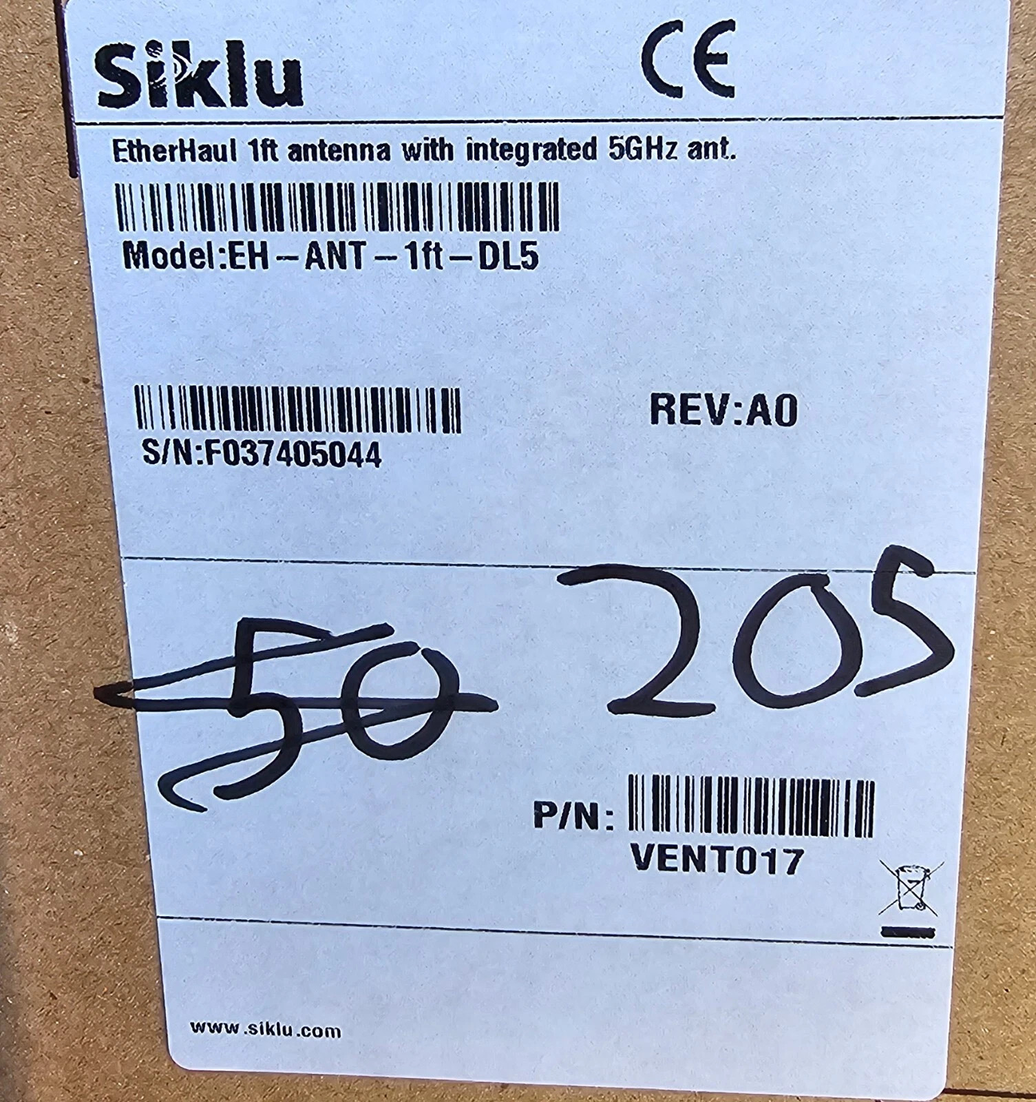 SIKLU Etherhaul E-Band Antenna EH-ANT-1ft DL5 Microwave Antenna Point To Point