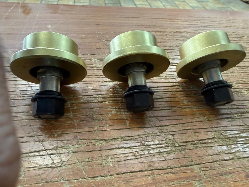 REPLACEMENT TOWER VERTICAL ROLLER BEARING AUTO BODY FRAME MACHINE TOWERS MAXIMA