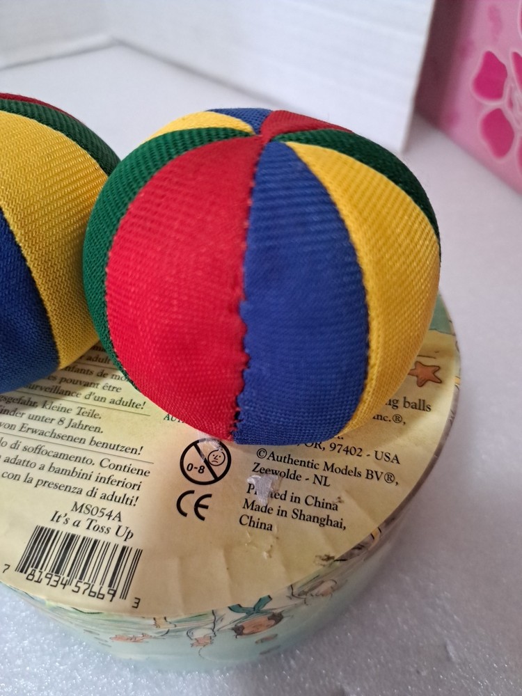 Authentic Models It's - A - Toss - Up Juggling Balls With Box & Instructions