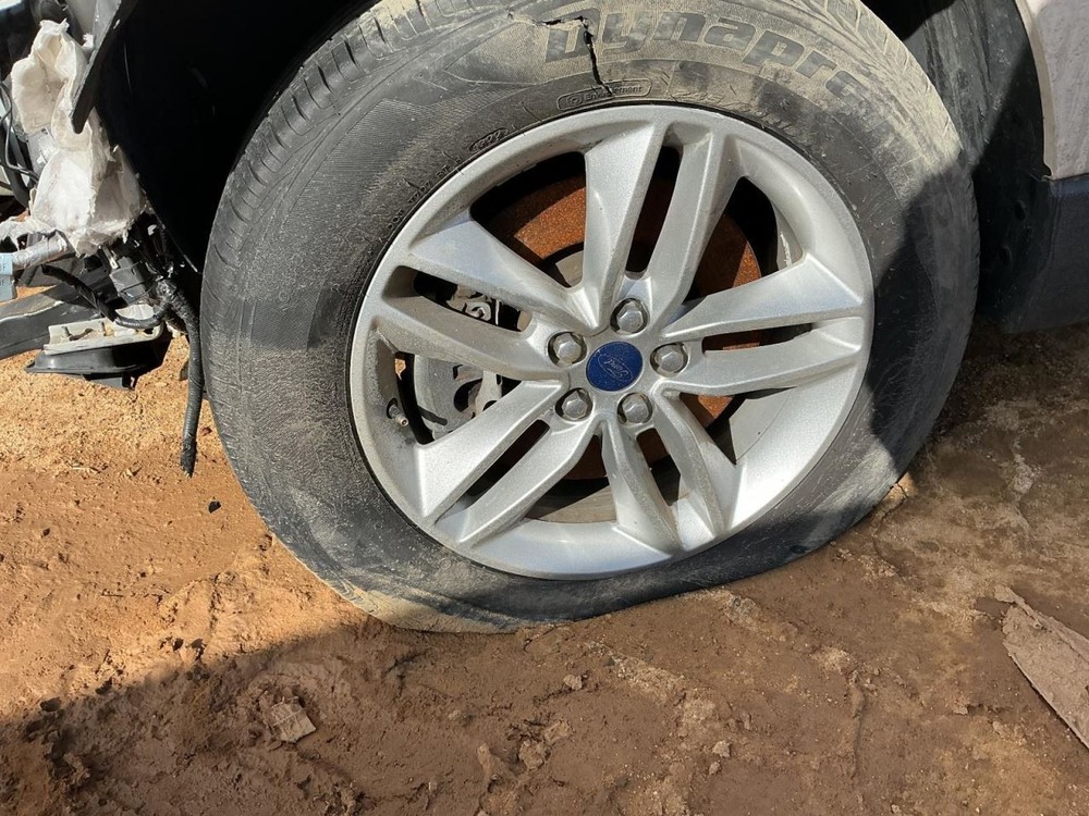 EDGE 2017 Glove Box 4964728