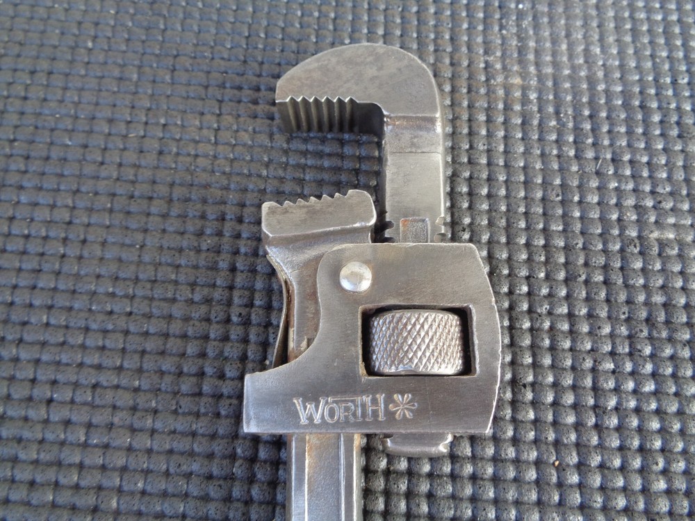 Vintage 8'' WORTH Pipe Wrench